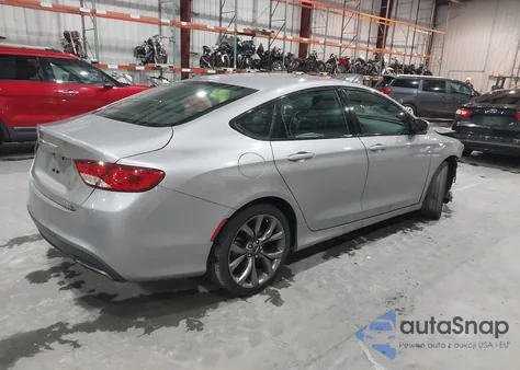 2015 Chrysler 200 S z USA, uszkodzony, nr VIN 1C3CCCBB8FN586354